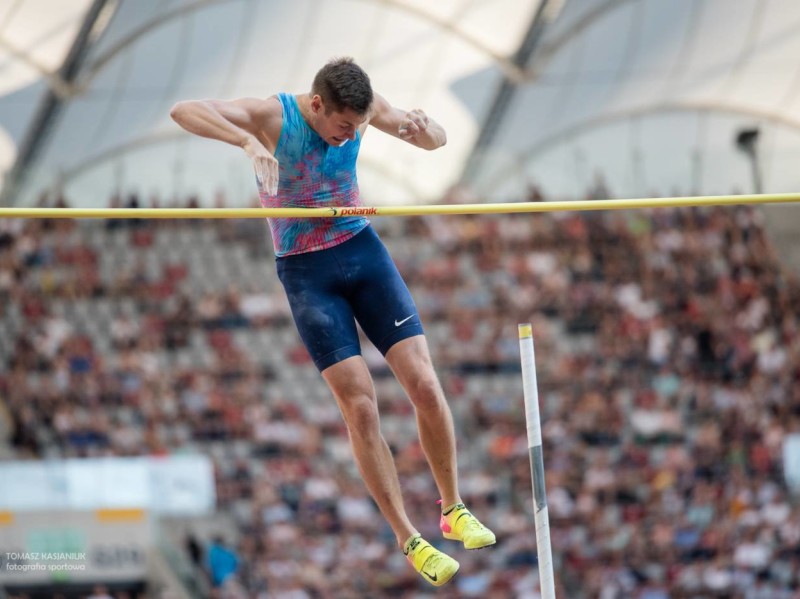 Paweł Wojciechowski 5.84 w Lozannie